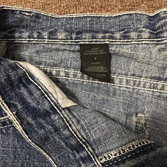 Shorts - Picture 5 of 7